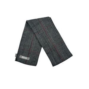 Stylish Kenneth Cole Men's Scarf - Excellent Condition!